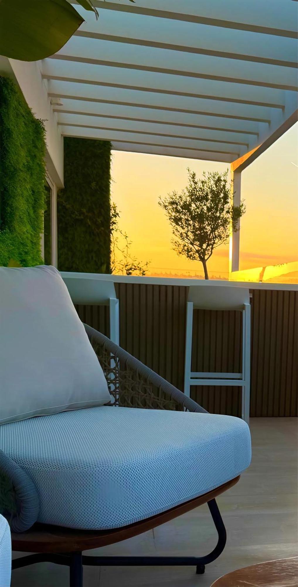 One 360 Skyline Penthouses * Athènes