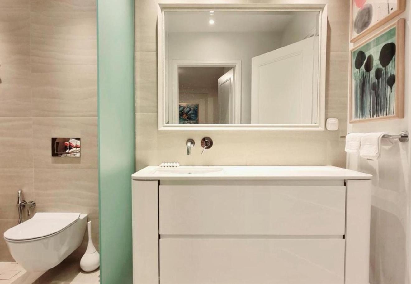 One 360 Skyline Penthouses * Ateny